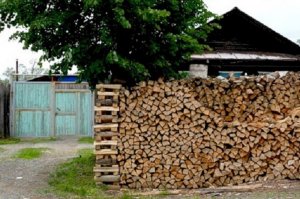 Правильная укладка поленницы Правильная укладка поленницы